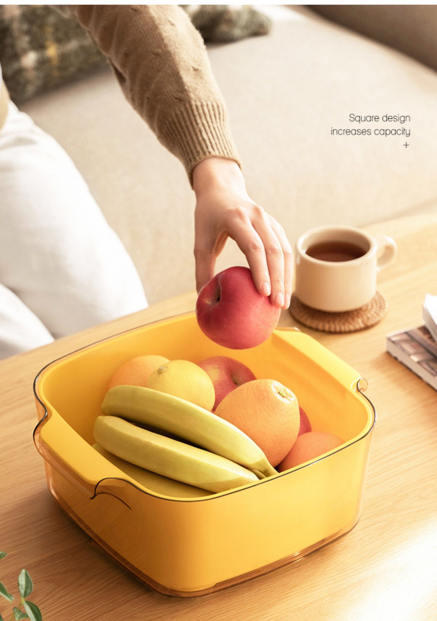 Double layered fruit and vegetable drain basket