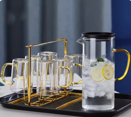 Cold water glass kettle